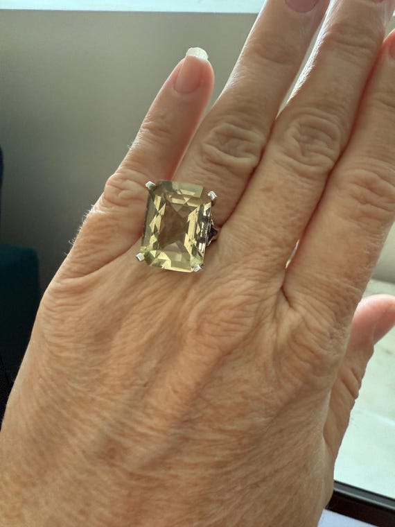 14k White Gold and Citrine Statement Ring - image 7