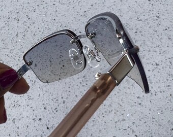 Guess GU 6100P SMKF-3 Sunglasses in Brown Rectangular Frame  display picture 1