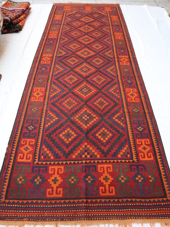 ヴィンテージラグ ラホール産 トライバルラグ（147×95cm）赤・茶・黒