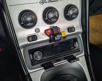 Phone Holder for Alfa Romeo GTV 916 (Phase 2)