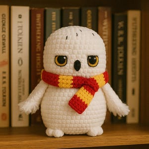 Snowy Owl Crochet Pattern PDF: Amigurumi Owl Toy, Wizard Scarf (Digital Download)