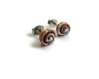 Cinnamon Roll Miniature Food Charm Stud Earrings