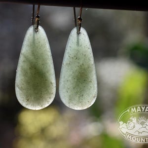 ULTRALÄNGE // Schneebedecktes &quot;&quot;Princesa&quot;&quot; Grün // Feine Guatemaltekische Jade // Silber OHRRINGE // Grüner Jadeit // Maya Berg.&quot;