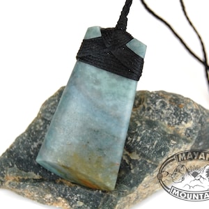 ADZE CELT ToKI // GuATEMALAN Jadeite Jade // Blue with ORANGE Champagne // Guatemala // Woven Necklace // Mayan Mountain