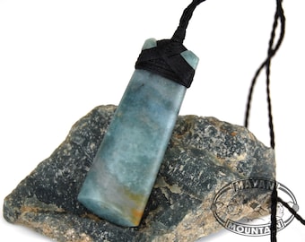 ADZE CELT ToKI // GuATEMALAN Jadeite Jade // Blue with ORANGE Champagne // Guatemala // Woven Necklace // Mayan Mountain