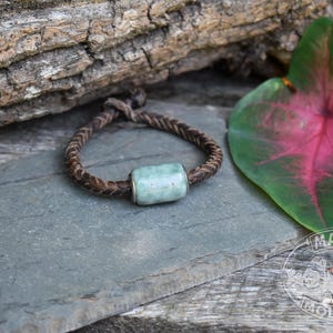 GUATEMALAN JADE & LEATHER // Unisex Men&#39;s Women&#39;s Bracelet // Mint Green Jade // Big Tube Bead // Mayan Mountain // 6 inch