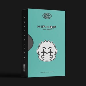 Puede incluir: Una caja turquesa con las palabras "SAMPLE STORY" y "HIP-HOP SERUM PRESETS" en blanco. En la parte delantera aparece una cara de dibujos animados con ojos en forma de estrella y una boca sonriente. La caja está sobre un fondo negro.