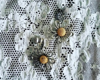 Vintage Daisy Clip On Mixed Metal Earrings 60s 70s