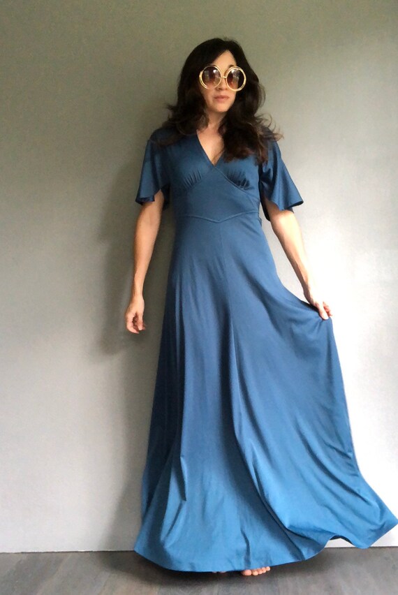 blue flowy maxi dress
