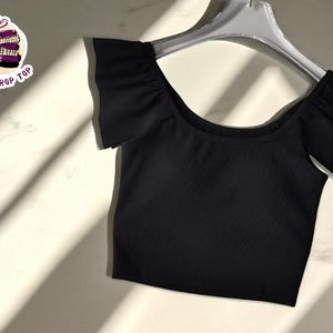 Yoga U-Neck Knitted Vest Top | Sleeveless Fitness Outerwear for Women | Slim Fit Cropped Tank | Summer Workout Shirt | Chic Gym Style
