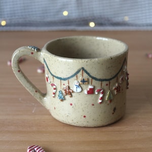 Handmade 3D Christmas Mug: Ceramic Holiday Hot Chocolate Cup