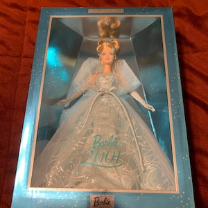 Barbie 2001 Collector Edition #50841 Blonde Hair Blue Dress Sealed New in Box NIB MIB NRFB