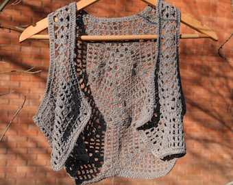 Boho Vintage Crochet Vest - Ręcznie robiona organiczna włóczka bawełniana - Kolor szary - Rozmiar XS - Stylowa damska szydełkowa kamizelka