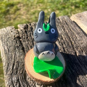 Handmade Totoro Phone Stand: Glazed Polymer Clay, Studio Ghibli Decor