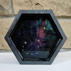 Décoration murale hexagonale en résine, constellation du Scorpion | Décoration galaxie céleste | Cadeau carte des étoiles du zodiaque astrologie horoscope galactique métallique