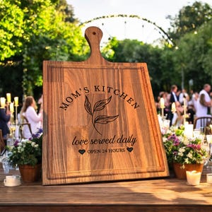 Mothers Day Gift, Custom Cutting Board, Personalized Cutting Board, Mom Cutting Board, Charcuterie Boards, Gift for Grandma, Nana Gift