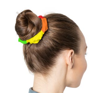 Colourful Rainbow Scrunchie, Pride Flag Scrunchie, LGBTQ Gift Idea, CSD Gift Idea, Gift For Women, Gift Idea For Girls, Gift For Allies