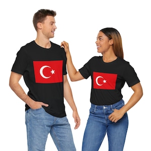 Turkish Flag Unisex Tee, Perfect for National Holidays, Istanbul Travel Gift Idea, Turkey Cultural Events, Gift for Turkey Lovers