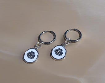 Seashell Charm Hoop Earrings: 18k Gold Plated Waterproof Jewelry