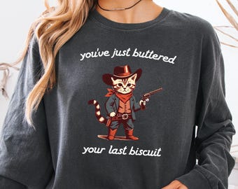 おもしろカウボーイキャットコンフォートカラーシャツ - MeowdyパートナーTシャツ