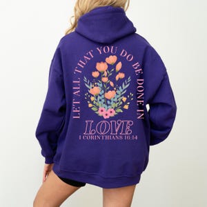 Trendy Christian Sweatshirt Merch – Words on Back Bible Verse Hoodie, Jesus Loves You, Aesthetic Women’s Faith Apparel, Back to School Gift