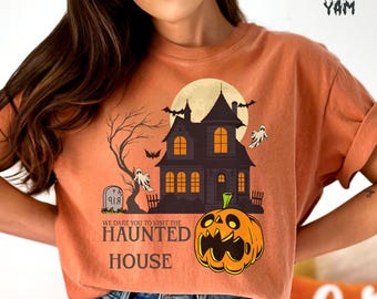 Maglietta vintage di Halloween Comfort Colors: casa stregata, pipistrelli, stagione spettrale