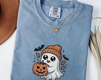 Vintage Halloween Ghost Comfort Colors T-Shirt: Retro Fall Tee