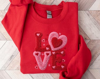 Valentine Sweatshirt, Love Crewneck, Heart Sweatshirt, Red Love Hoodie, Valentine’s Day Gift, Cute Romantic Sweater for Women