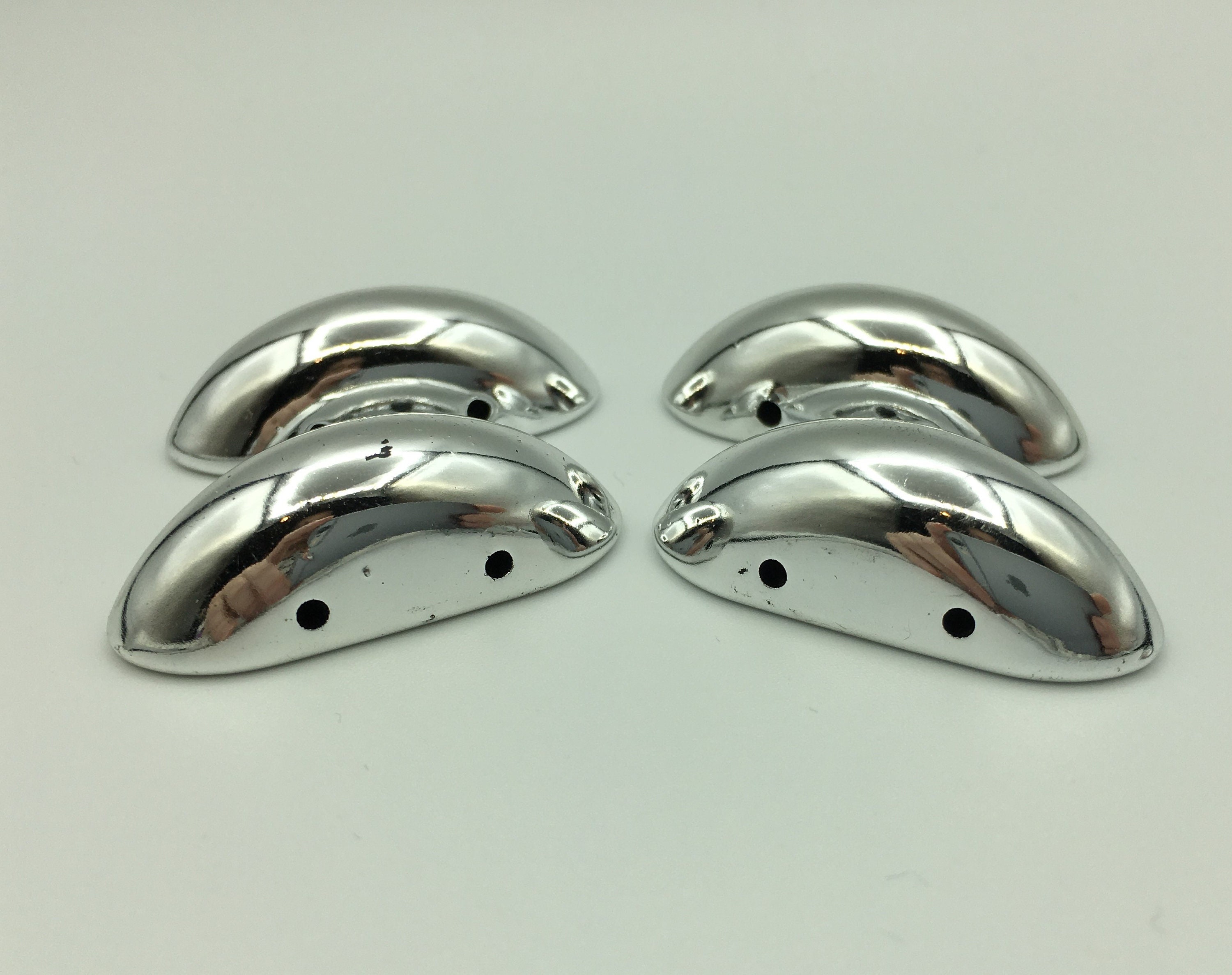 4 No Silver Tone Curved Double Thread Beads, Secondhand Shiny Silver Curved Beads, 38mm Long, Beads for Crafting 4 No Silver Tone Curved Double Thread Beads, Secondhand Shiny Silver Curved Beads, 38mm Long, Beads for Crafting