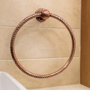 Handmade Copper Towel Ring – Moroccan Wall-Mounted Bathroom Holder – Vintage Round Ring – Rustic Engraved Bath Hardware
