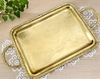 Plateau vintage en laiton avec poignées - plateau de service en laiton 43 x 24,5 cm.