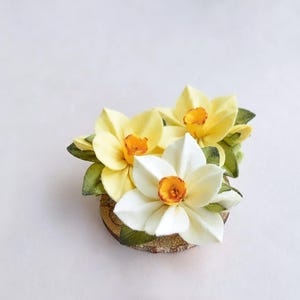 Daffodil hair clip or headband Felt, Felt flower crown
