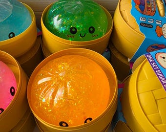 Rainbow Mystery Squishy glitters