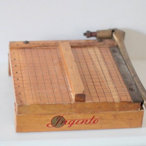 vintage ingento no. 2 guillotine paper cutter