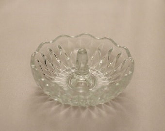 vintage / clear glass ringer holder jewelry dish / scalloped edge