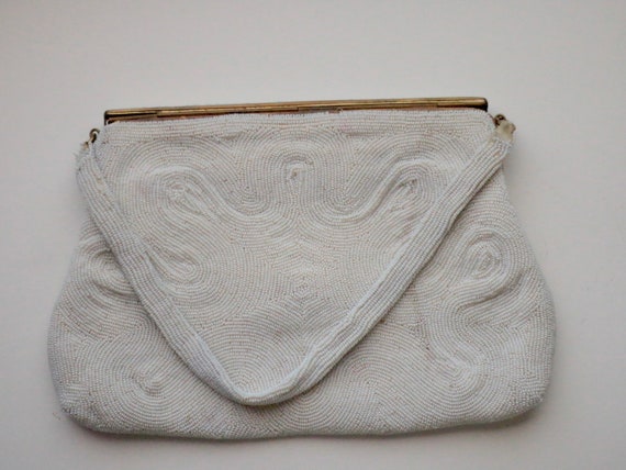 vintage / white beaded clutch purse - image 9