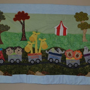 Going to the Circus Baby Quilt image 1