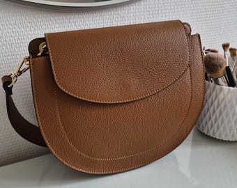 Camel Italian leather handbag - Women's satchel handbag - Camel shoulder bag - Chic and elegant bag - Christmas gift for women - Luxury bag