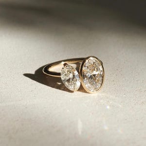 Anillo de compromiso de moissanita de corte ovalado de 3,28 quilates, anillo de corte ovalado, óvalo alargado, anillo de compromiso de moissanita, óvalo con hielo triturado