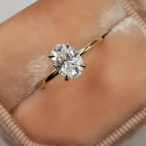 Anillo de compromiso de moissanita de corte ovalado de 1,15 quilates, anillo de corte ovalado, óvalo alargado, anillo de compromiso de moissanita, óvalo con hielo triturado