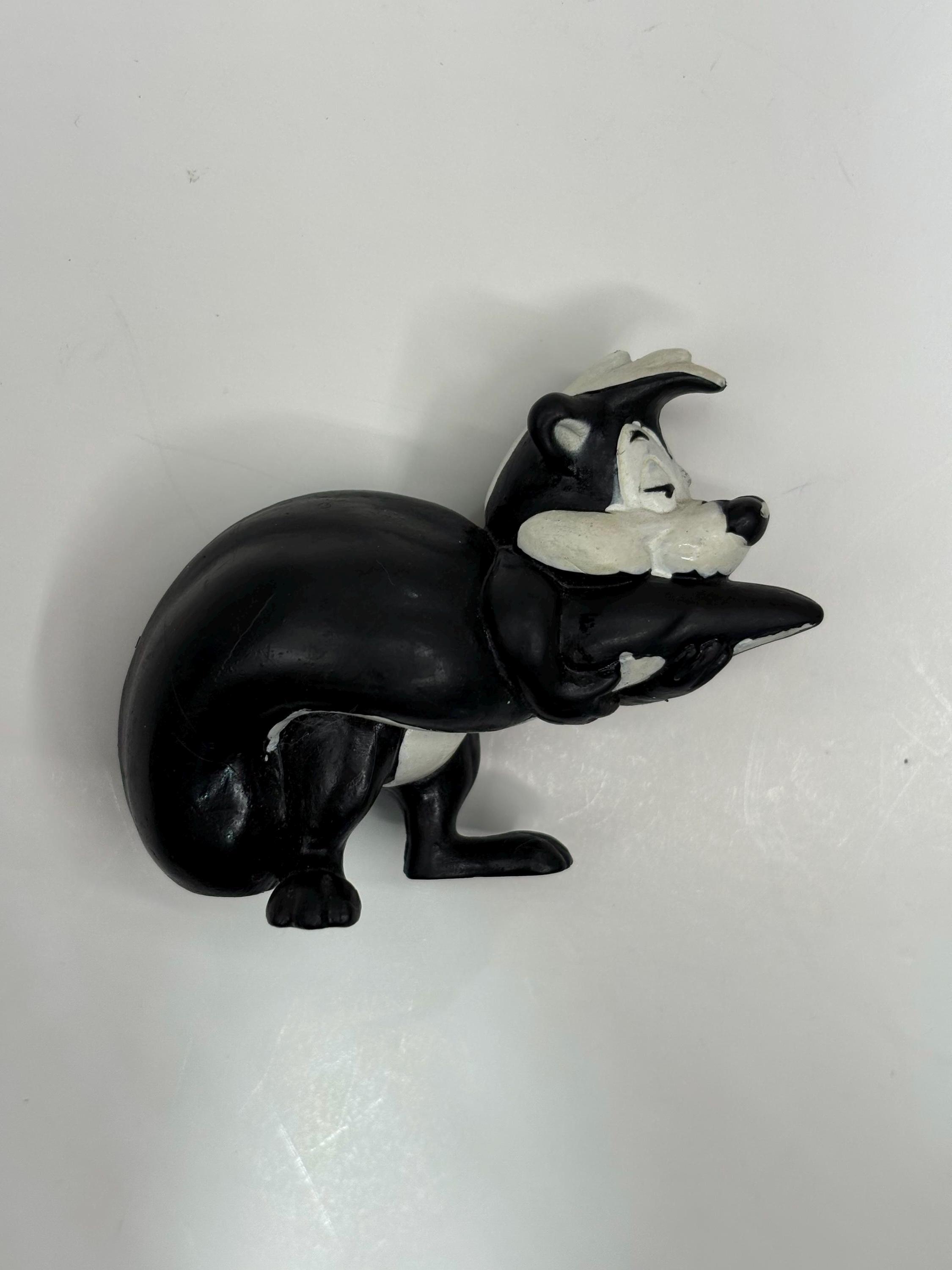Pepe le pew art - Etsy 日本