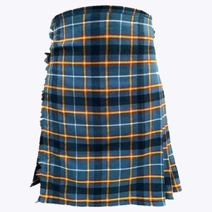 Clan Bain Tartan Kilt, Traditional Scottish Style