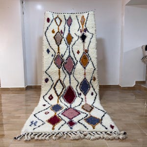 Colorful Azilal Runner Rug – Moroccan Handmade Wool Rug – Narrow Hallway Carpet – Custom Berber Rug – Vibrant Boho Decor