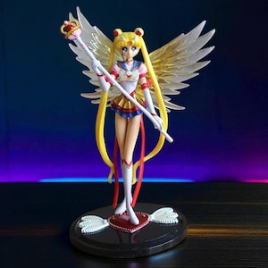 Eternal Sailor Moon Tsukino Usagi Anime Figure | Magical Girl PVC Action Model Toy | Collectible Decoration Doll Gift for Sailor Moon Fans