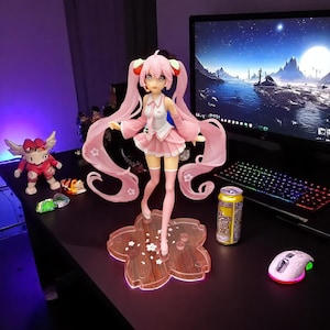 Sakura Miku Figur 15 CM | Hatsune Miku Anime PVC Model | Rosa Geist Kawaii Sammlerpuppe | Vocaloid Figur | Nettes Geschenk für Kinder & Fans