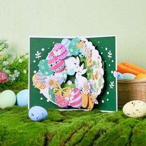 Cartão de felicitações pop-up 3D com coroa de coelho da Páscoa