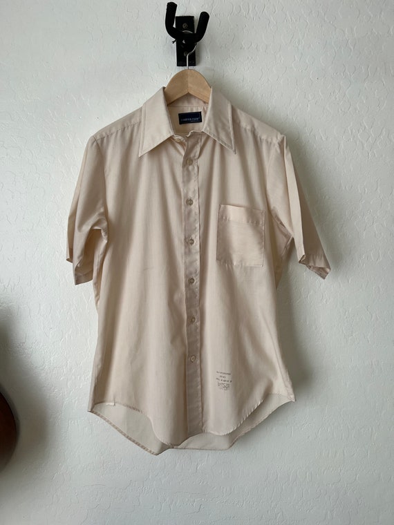 Vintage Mens Short Sleeve Button Down Shirt - image 2