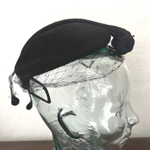 Vintage Black fascinator with black mesh veil