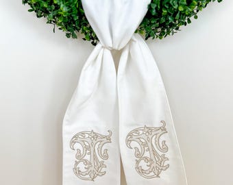 Vintage Vine Wreath Sash, Boxwood Wreath Embroidered Sash, Embroidery Sash, Door Hanger, Personalized Wreath Sash, Initial Door Sash