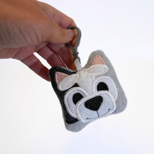Bluey Inspired Keychain. Bluey Plush Keychain. Handmade Keychains. Gifts for Kid. Bluey Party. Bluey Favors. Bluey Inspired Bookbag Charm. Grey Dog